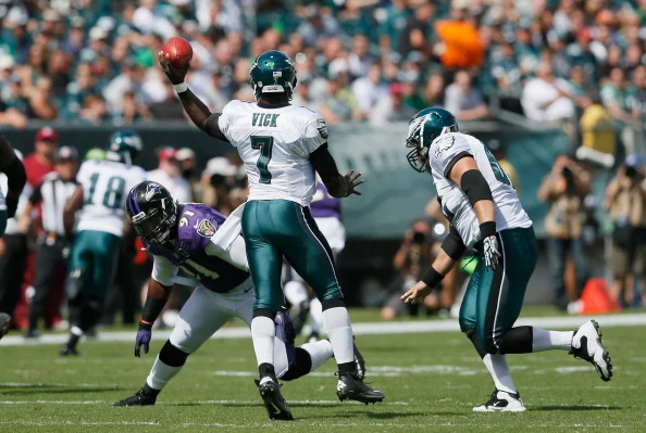 Baltimore Ravens v Philadelphia Eagles Michael Vick #7 of the Philadelphia Eagles throws a pass against the Baltimore Ravens