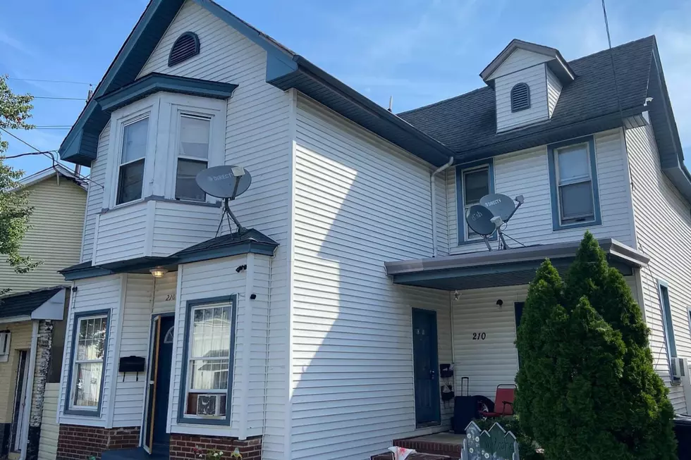 Invest in this fully occupied NJ multi-family home for only 225K